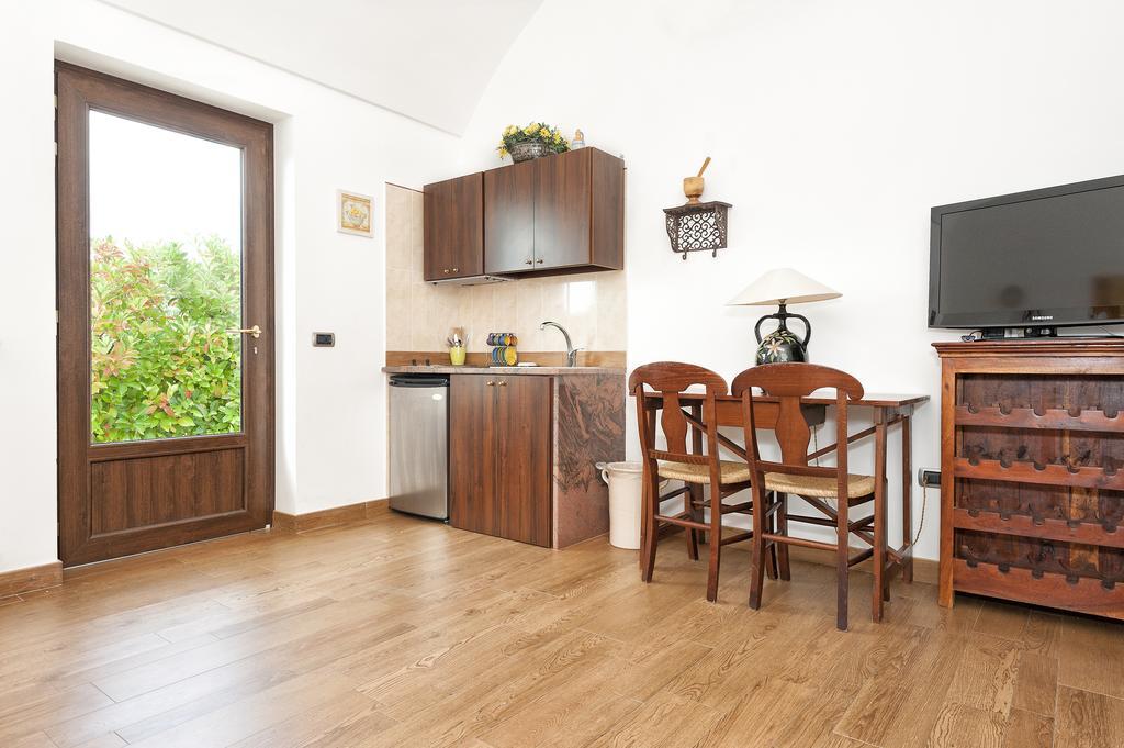 Masseria Chiancone Torricella Martina Franca Zewnętrze zdjęcie